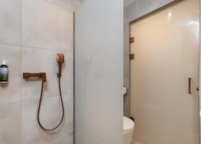 Volare Balice 호텔 Cholerzyn